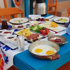 Kardias Otel Cunda
